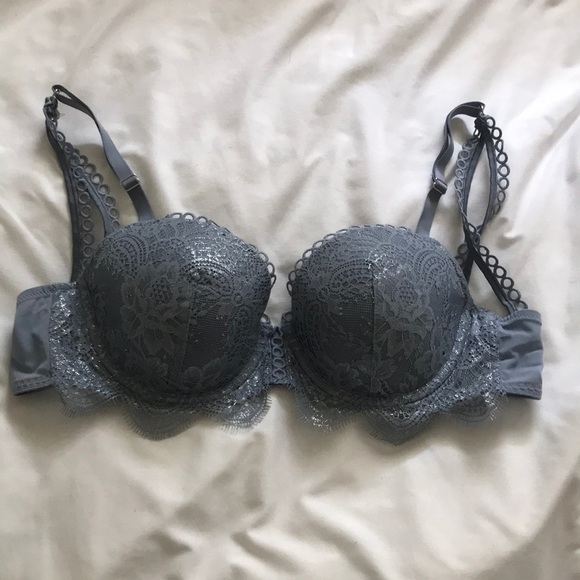 Victoria’s Secret bra - Picture 1 of 2